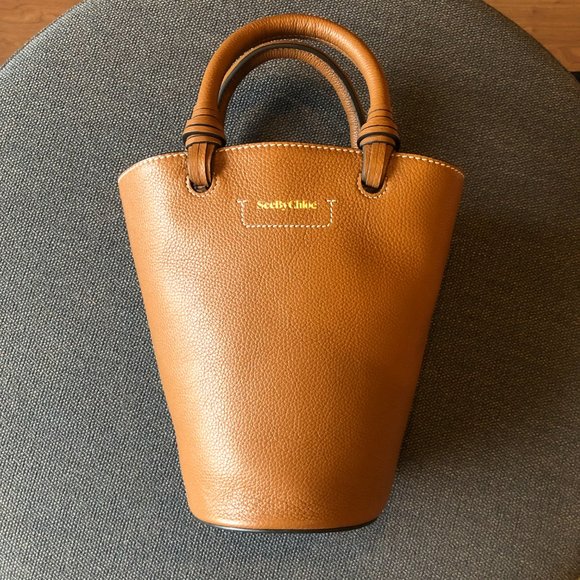 See by Chloe bucket bag - Picture 1 of 6